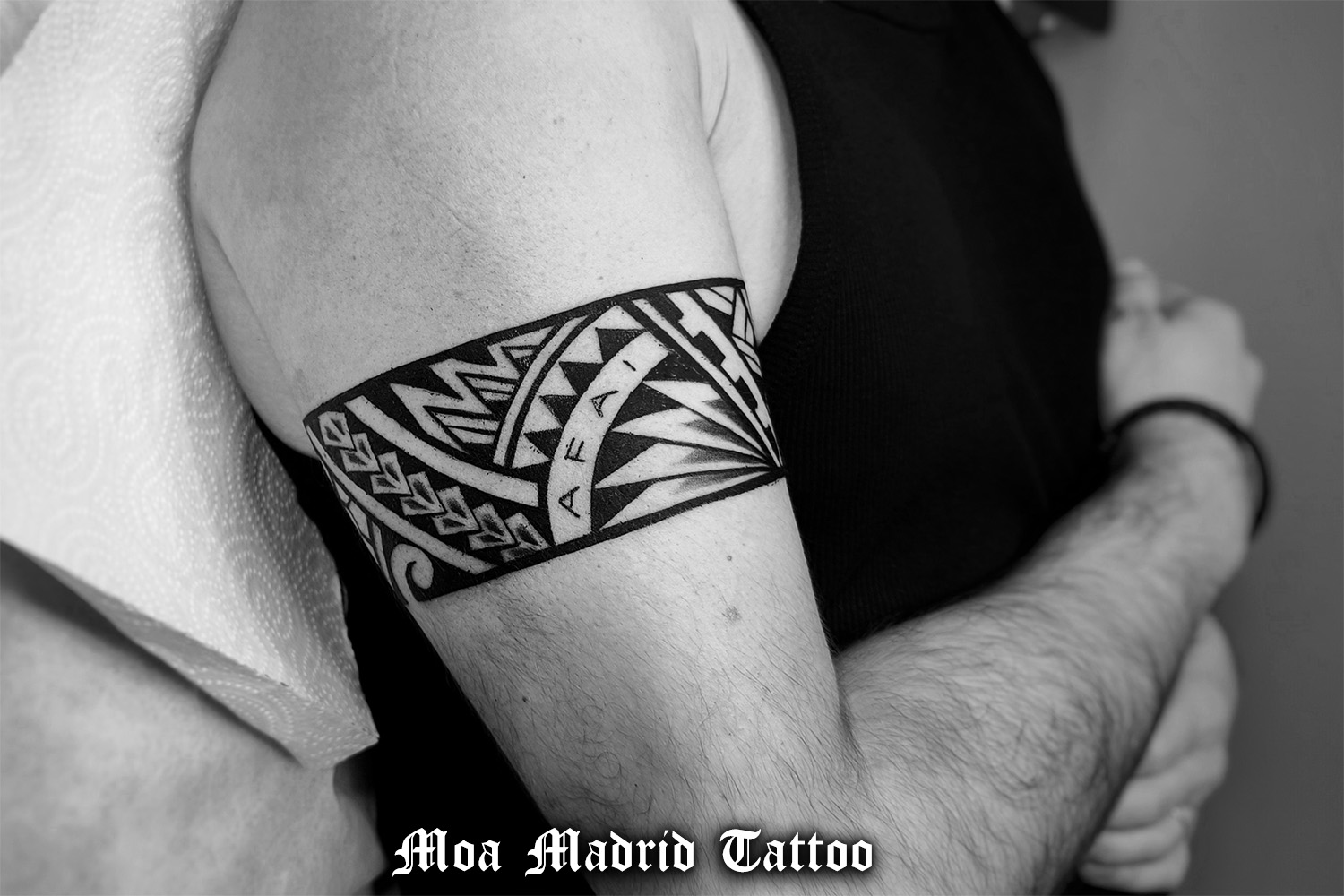 Tatuaje de brazalete samoano